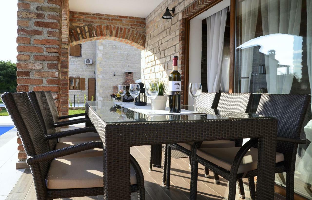 Villa Harmony In Paradise สเวตวินเชนัต ภายนอก รูปภาพ